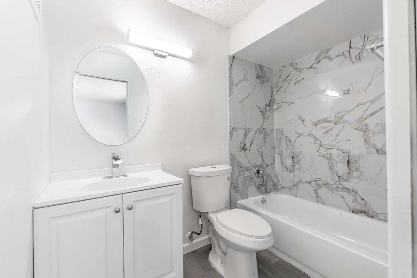 2 bedroom condo for sale in Naples FL Arbour Walk Cir