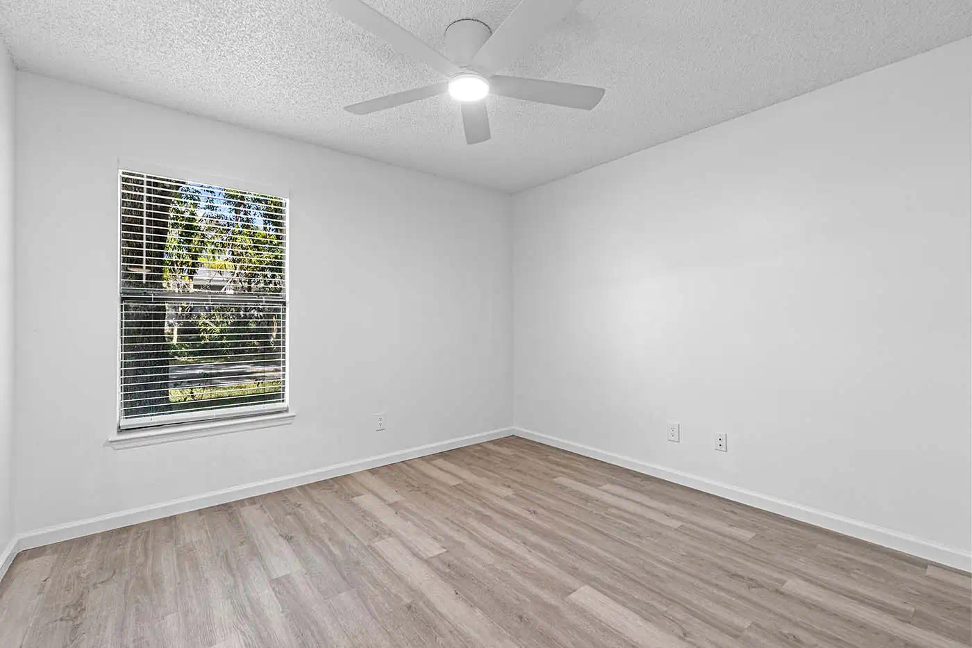 2 bedroom condo for sale in Naples FL Arbour Walk Cir