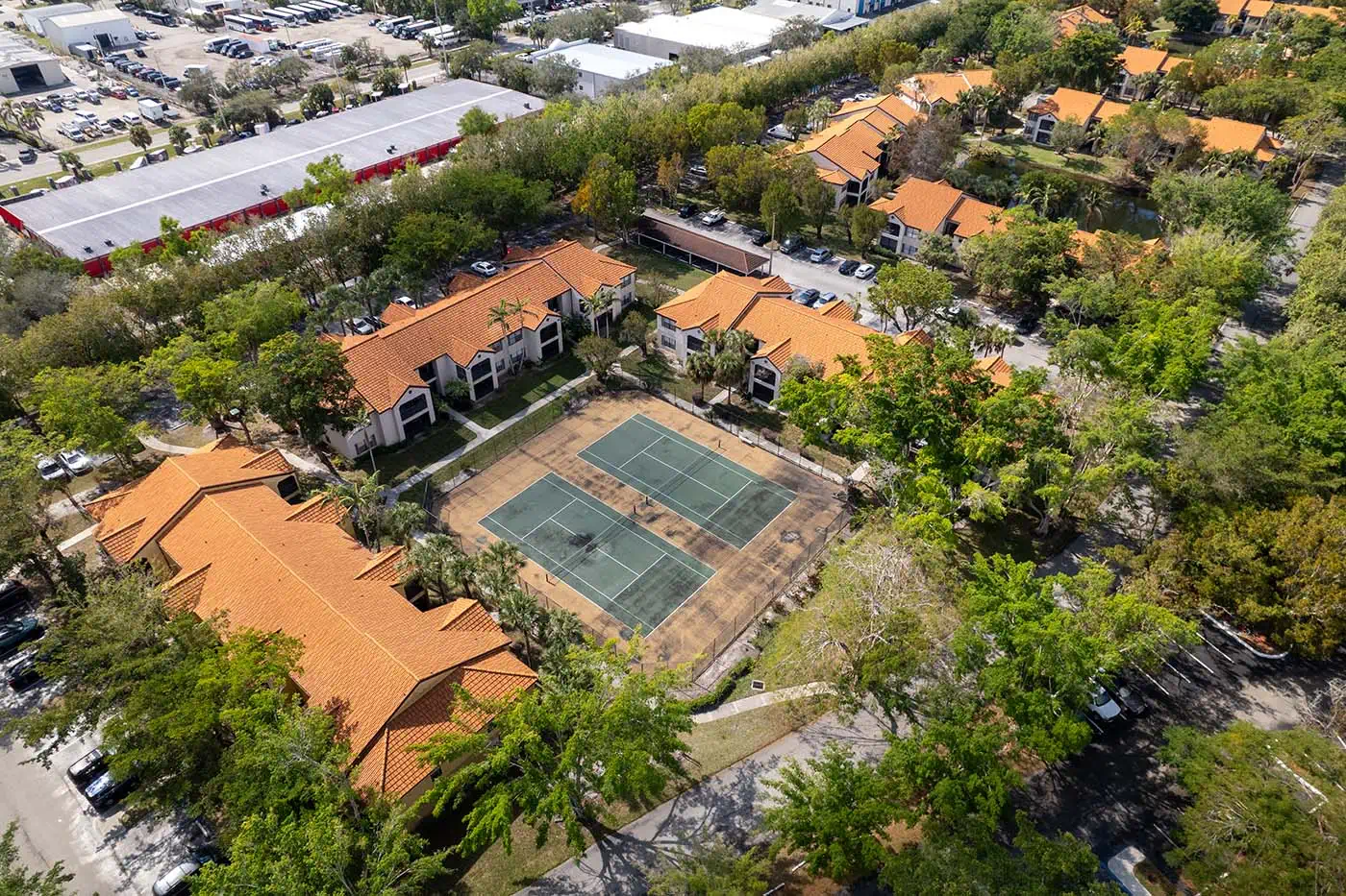 2 bedroom condo for sale in Naples FL Arbour Walk Cir