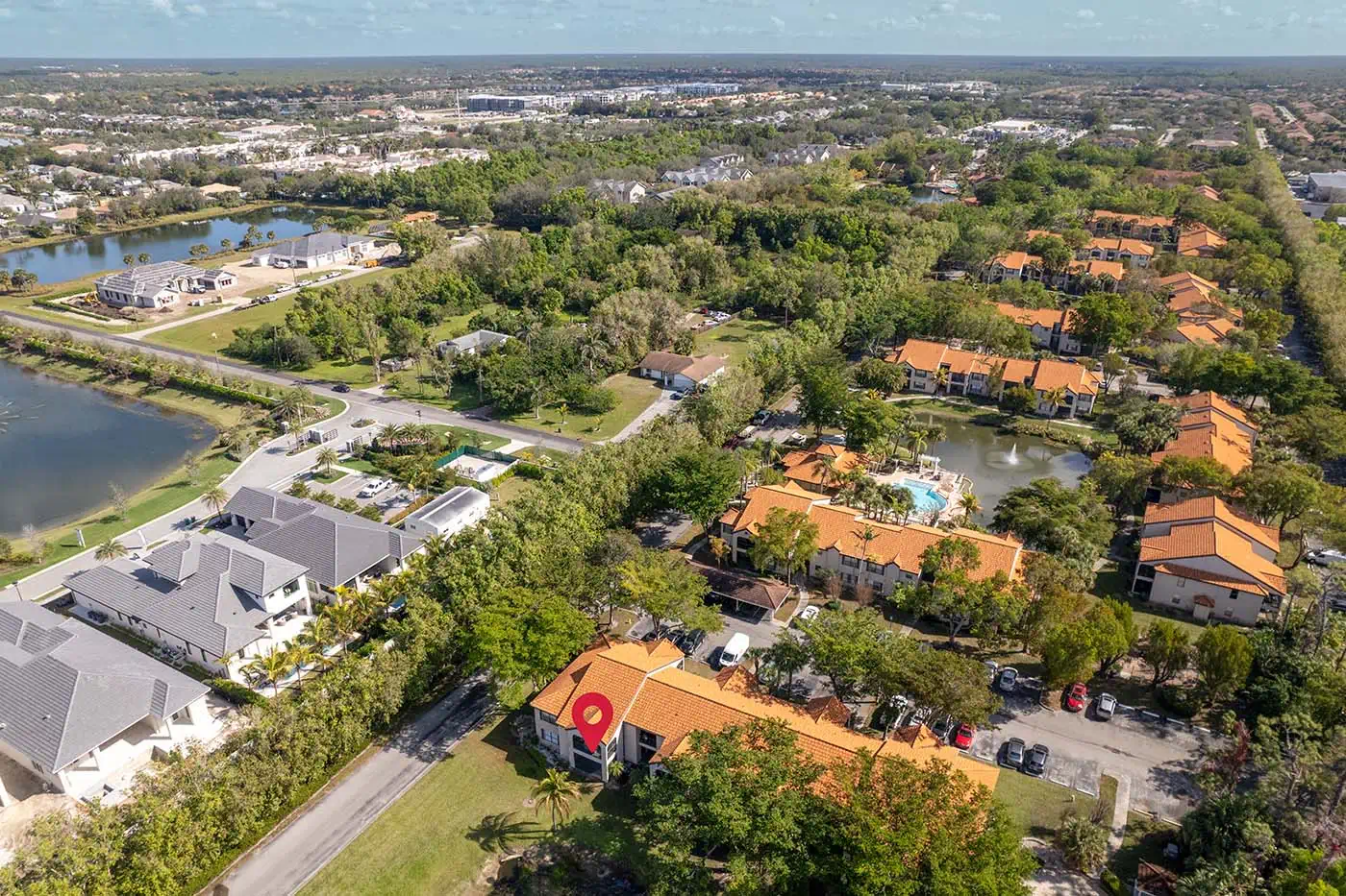 2 bedroom condo for sale in Naples FL Arbour Walk Cir